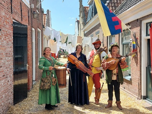 Muzikant met Draailier © www.oudhollandsentertainment.nl