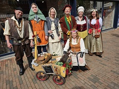 Middeleeuwse Malloot Puck © www.middeleeuws-entertainment.nl