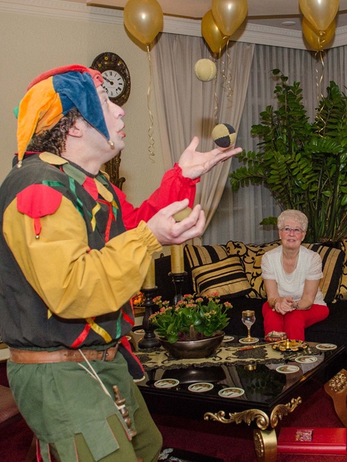 Nar Marot Middeleeuwse typetje © www.middeleeuws-entertainment.nl